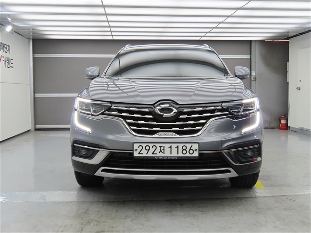 SAMSUNG QM6 - Vista 2