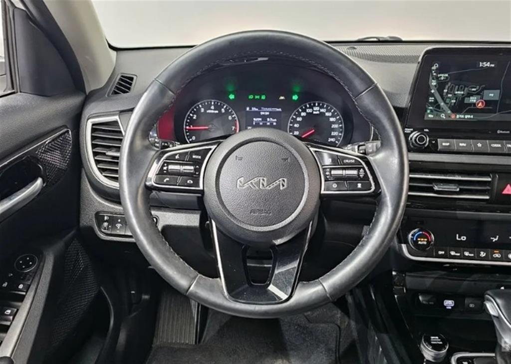 KIA Seltos 2022 Blanco - Importación desde Corea - HF Imports Iquique - Foto 13