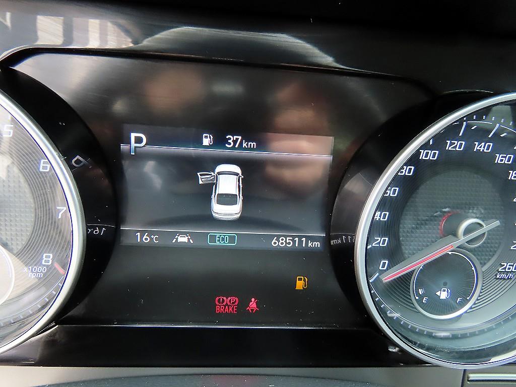 HYUNDAI Grandeur - Vista 8