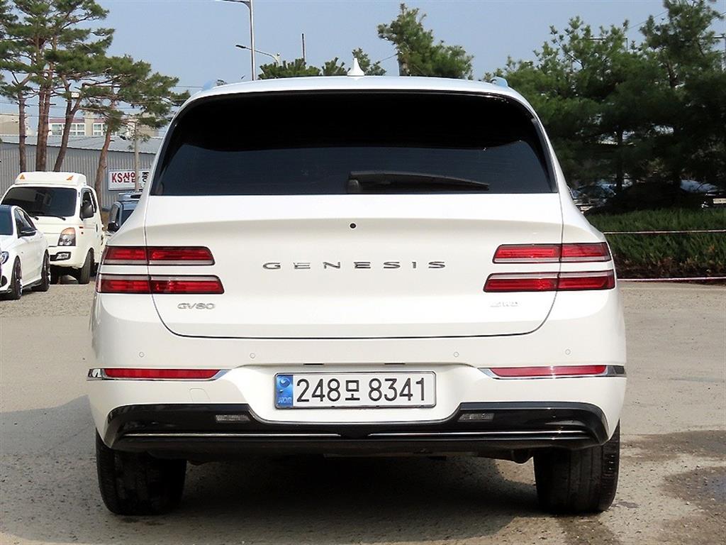 Genesis GV80 - Vista 4