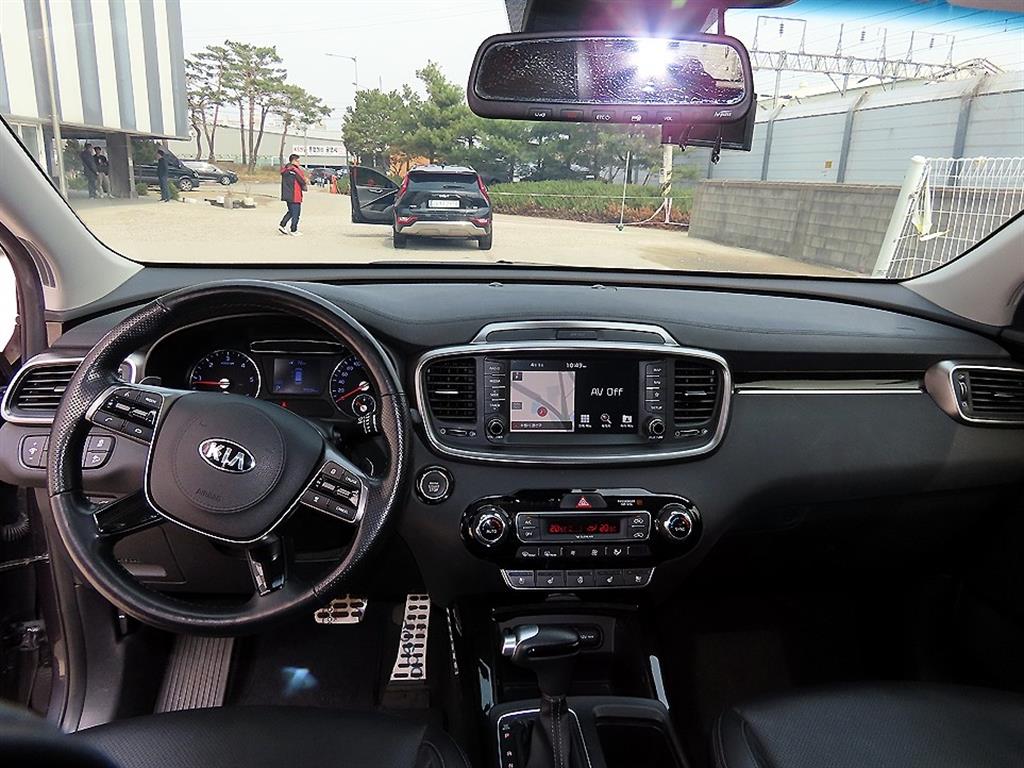 KIA Sorento - Vista 7