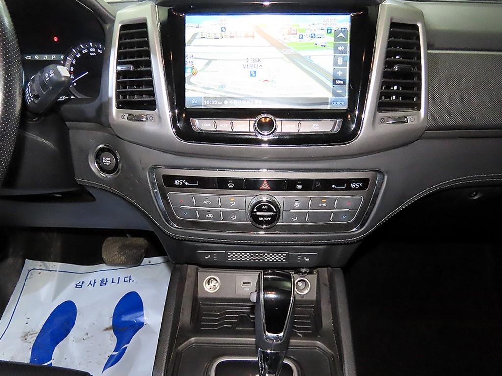 Ssangyong Rexton - Vista 11