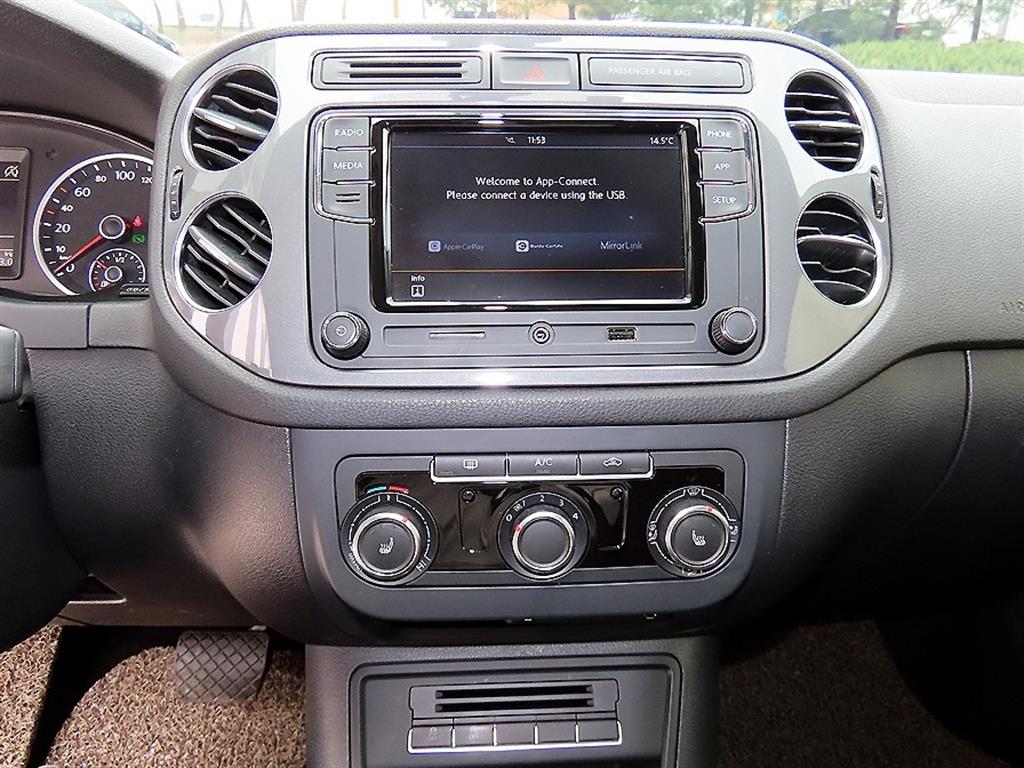 Volkswagen Tiguan - Vista 12