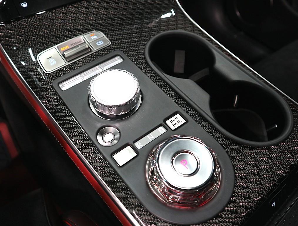 Genesis GV70 2025 Negro - Importación desde Corea - HF Imports Iquique - Foto 13