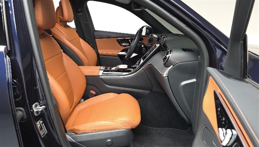 Mercedes Benz GLC Class - Vista 10