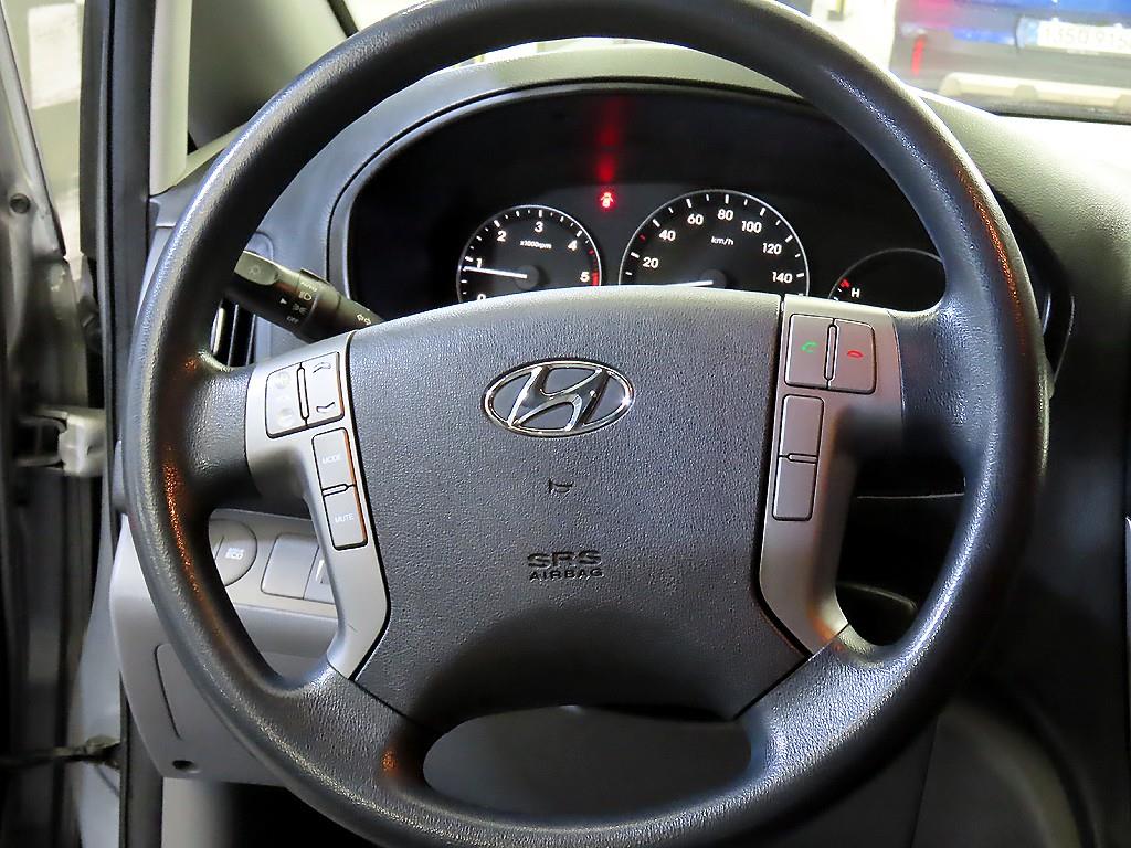 HYUNDAI Starex - Vista 8