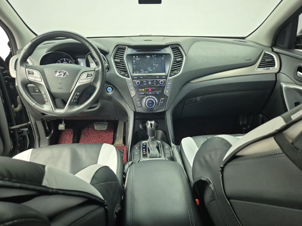 HYUNDAI Maxcruz - Vista 5