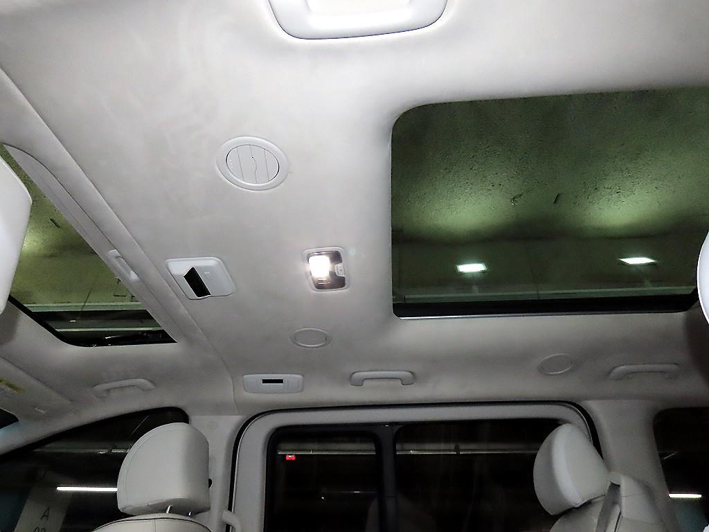 HYUNDAI Staria 2023 Blanco - Importación desde Corea - HF Imports Iquique - Foto 14