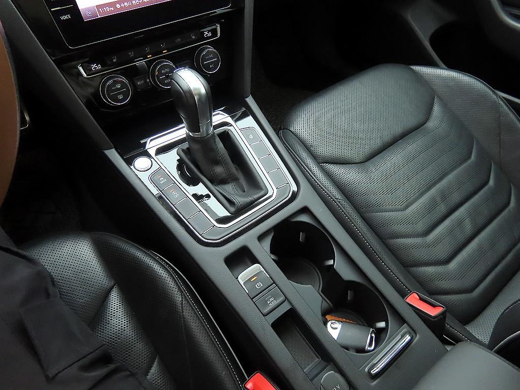 Volkswagen Arteon - Vista 11