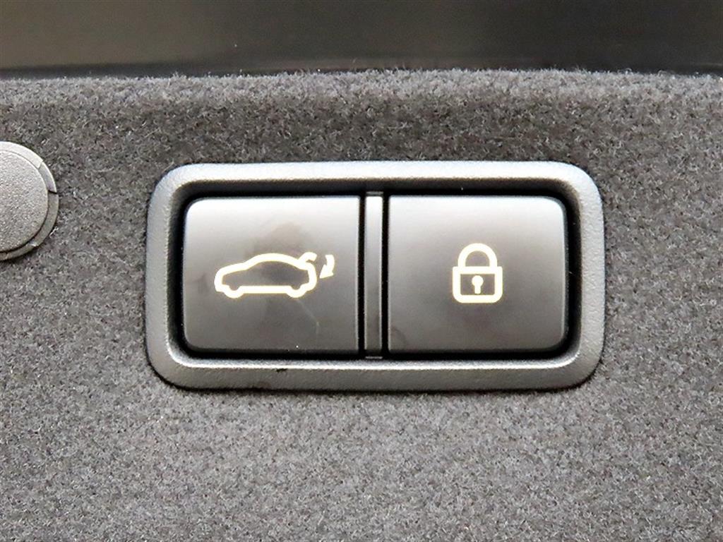 HYUNDAI Grandeur 2017 Negro - Importación desde Corea - HF Imports Iquique - Foto 17