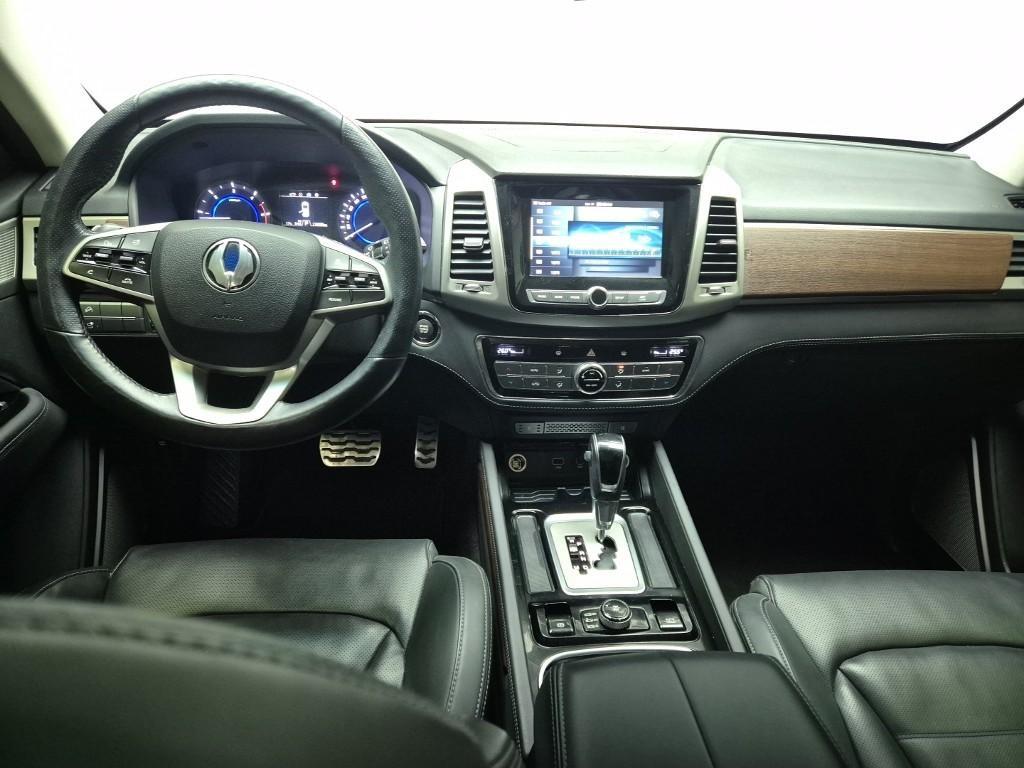 Ssangyong Rexton - Vista 6