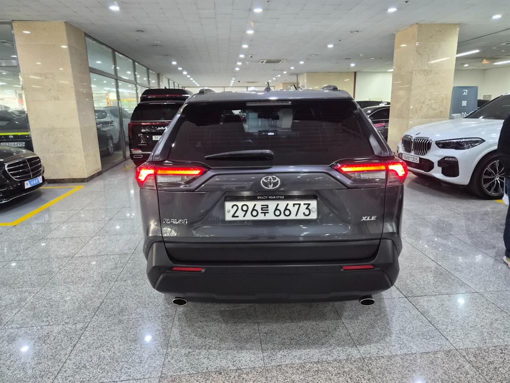 Toyota RAV4 - Vista 4