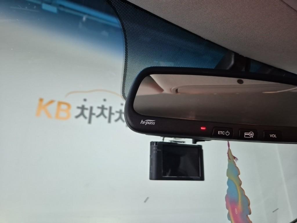 KIA K7 2017 Negro - Importación desde Corea - HF Imports Iquique - Foto 17