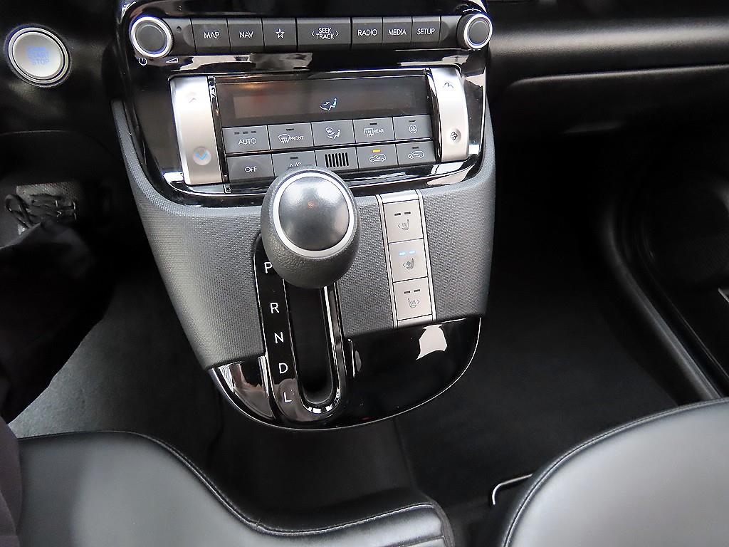 HYUNDAI Casper - Vista 10