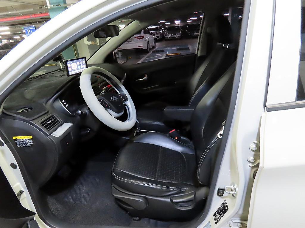 KIA Morning - Vista 6