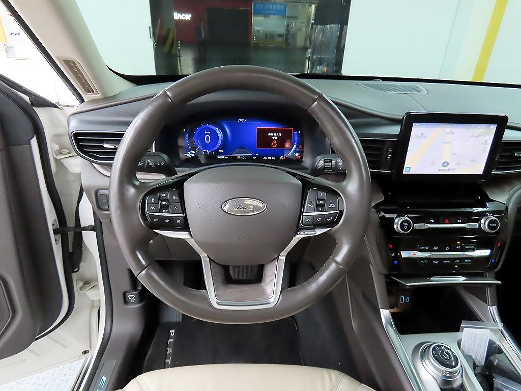 Ford Explorer - Vista 9