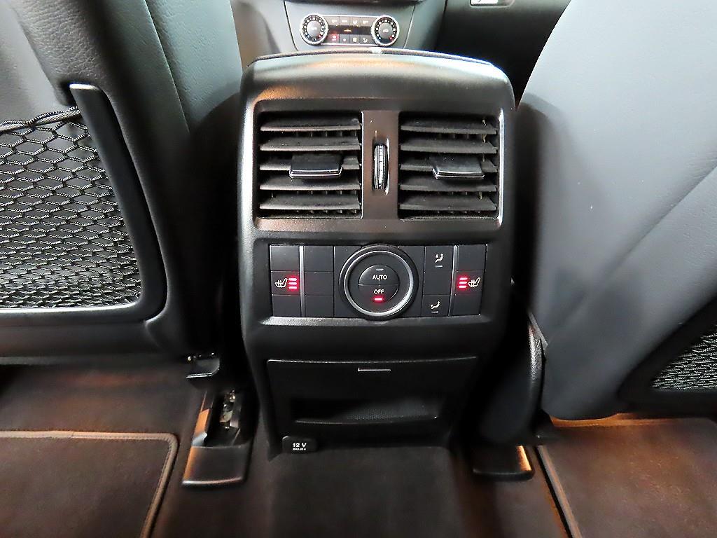 Mercedes Benz GLE Class - Vista 12