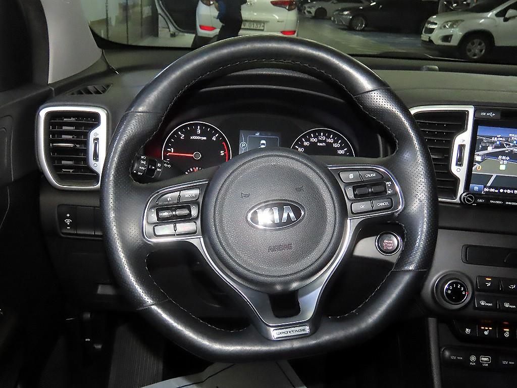 KIA Sportage - Vista 8