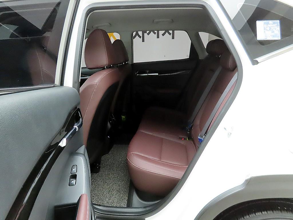 KIA Seltos 2022 Blanco - Importación desde Corea - HF Imports Iquique - Foto 14