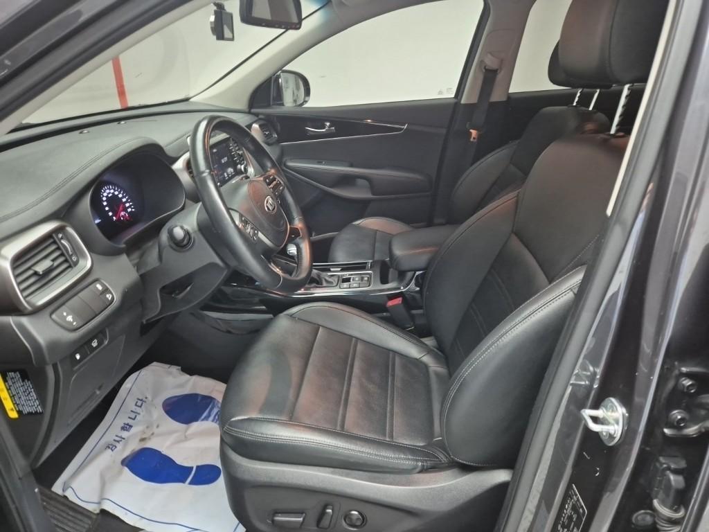 KIA Sorento - Vista 12