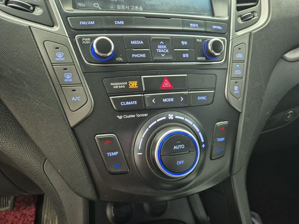 HYUNDAI Maxcruz - Vista 10