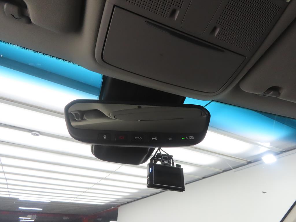 Genesis EQ900 - Vista 11