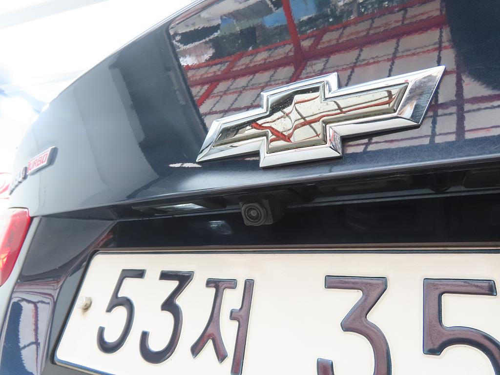 Chevrolet Malibu 2017 Azul - Importación desde Corea - HF Imports Iquique - Foto 17