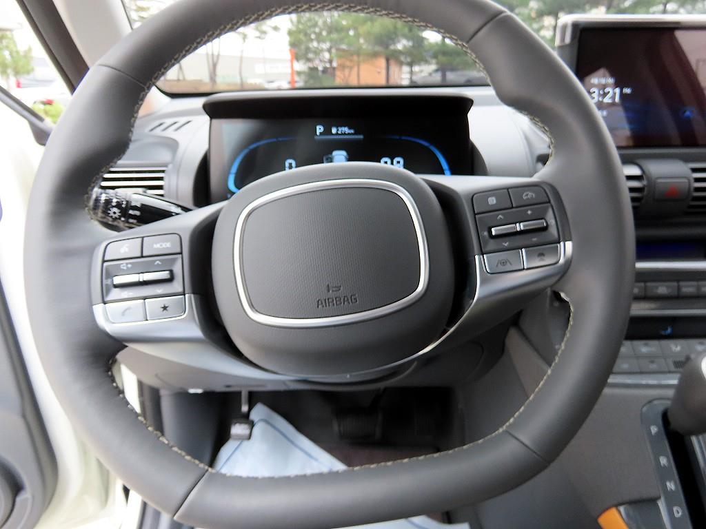 HYUNDAI Casper - Vista 8