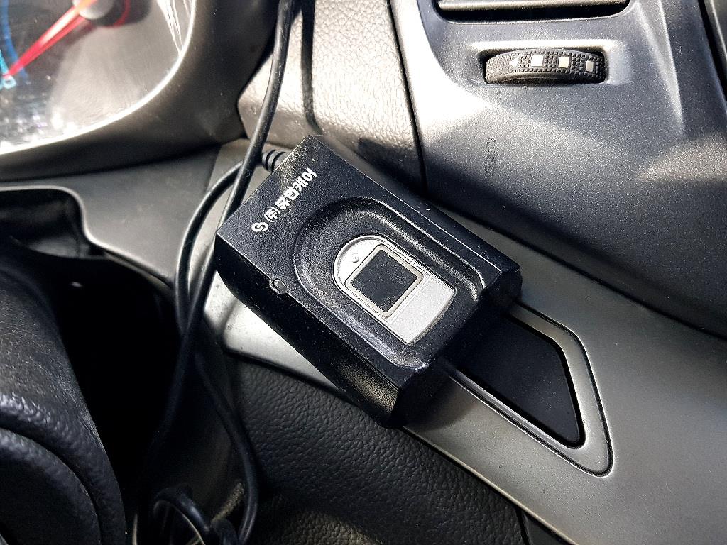 Chevrolet Orlando 2014 Plateado - Importación desde Corea - HF Imports Iquique - Foto 15