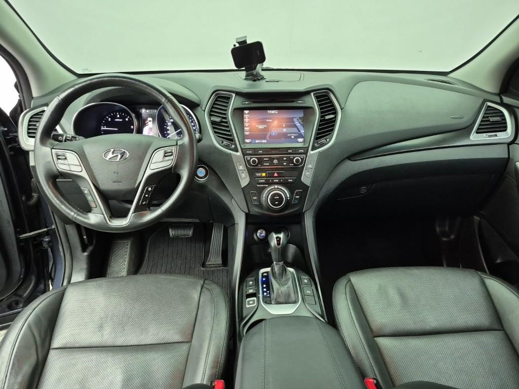 HYUNDAI Santa Fe - Vista 5