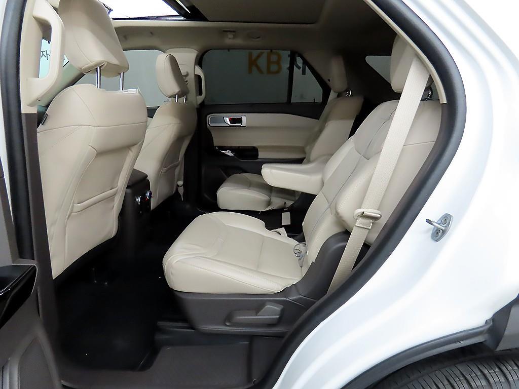 Ford Explorer - Vista 6