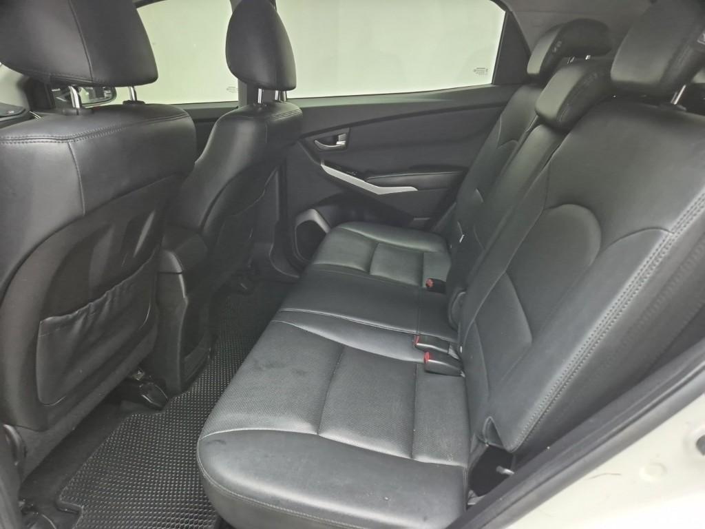 Ssangyong Korando - Vista 9