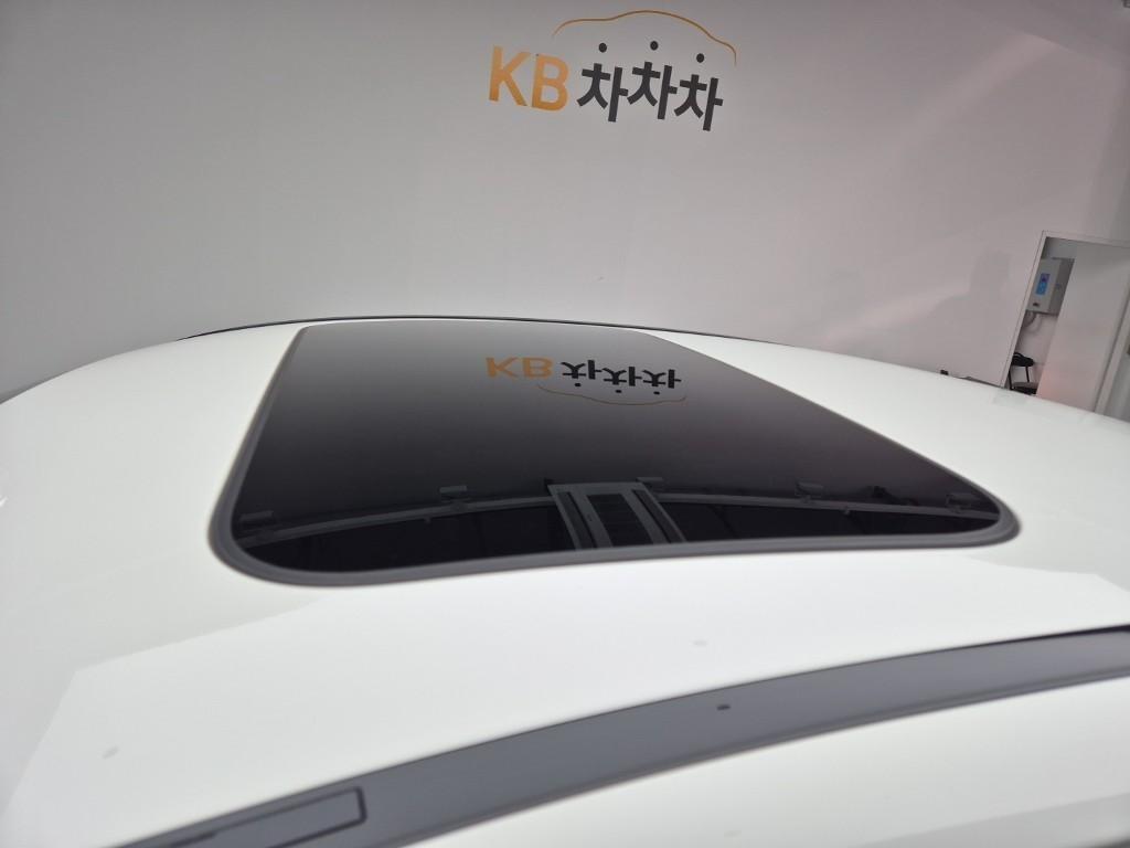 Mercedes Benz C Class - Vista 12