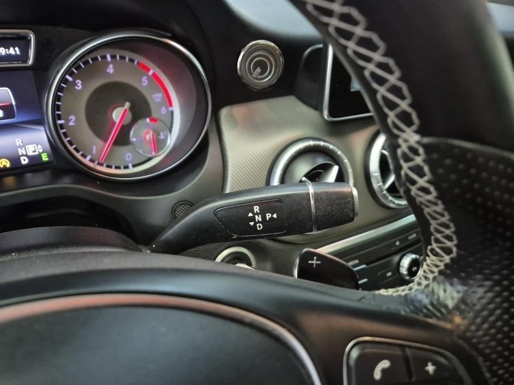 Mercedes Benz CLA Class - Vista 8