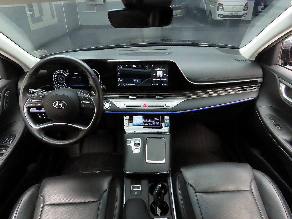 HYUNDAI Grandeur - Vista 8