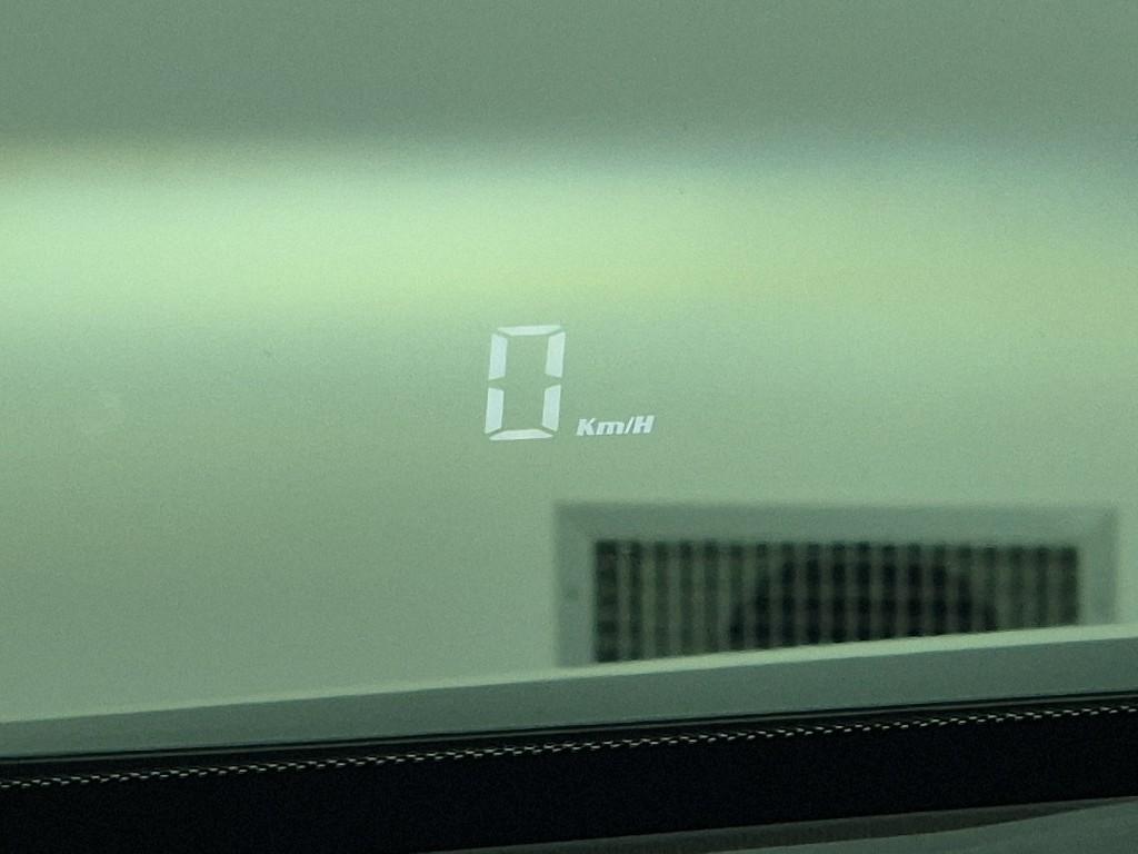 Chevrolet Travers 2021 Negro - Importación desde Corea - HF Imports Iquique - Foto 17