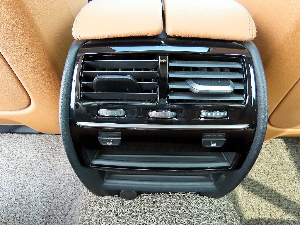 BMW 5 Series 2020 Azul - Importación desde Corea - HF Imports Iquique - Foto 17