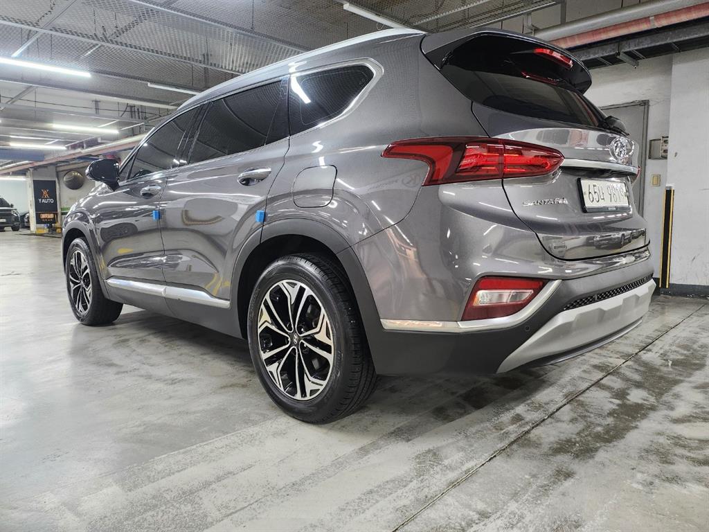 HYUNDAI Santa Fe - Vista 4