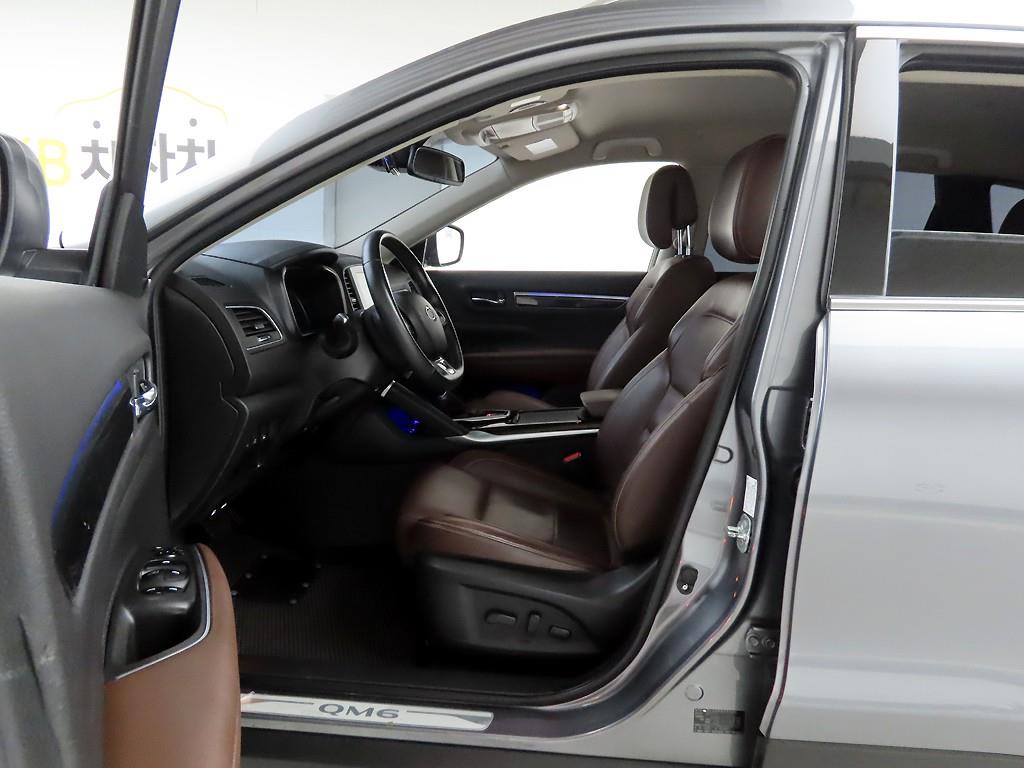 SAMSUNG QM6 - Vista 12