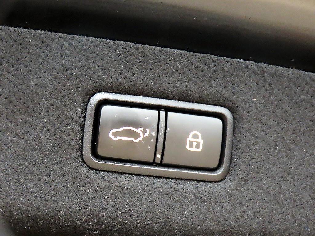 Genesis EQ900 2018 - Importación desde Corea - HF Imports Iquique - Foto 14