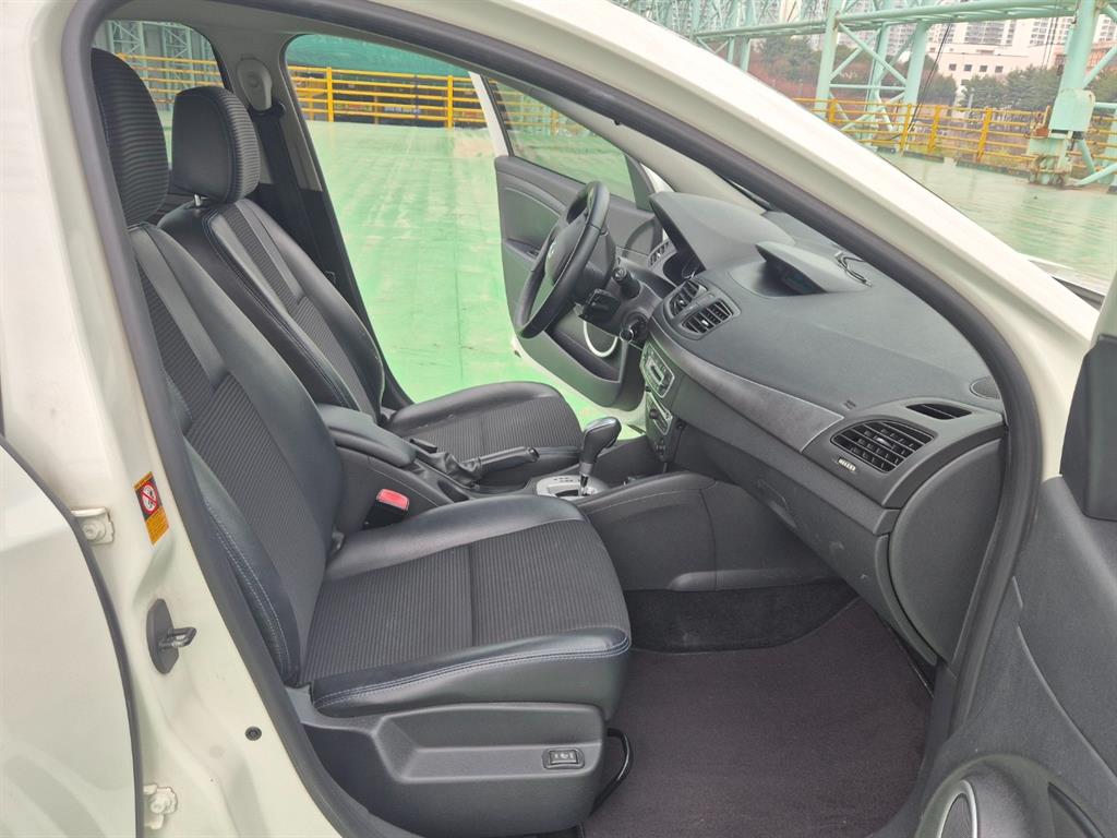 SAMSUNG SM3 - Vista 9