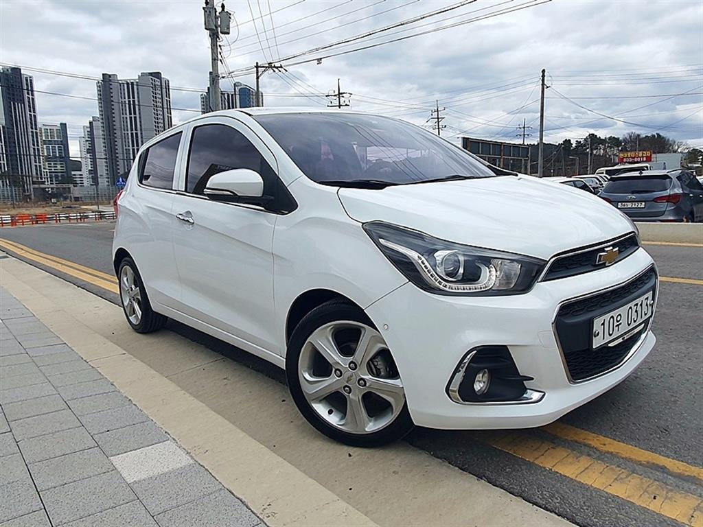 Chevrolet Spark 2016 Blanco - Importación desde Corea - HF Imports Iquique - Foto 20