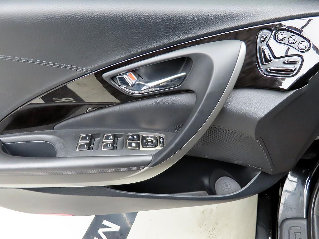 HYUNDAI Grandeur - Vista 11