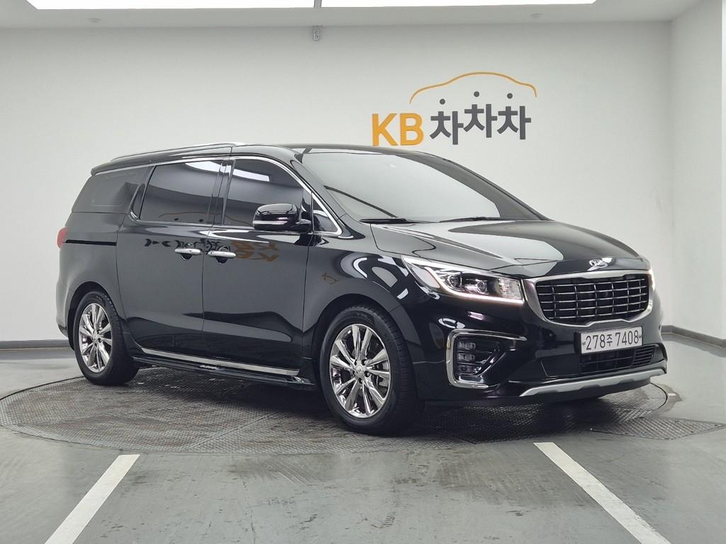 KIA Carnival - Vista 2