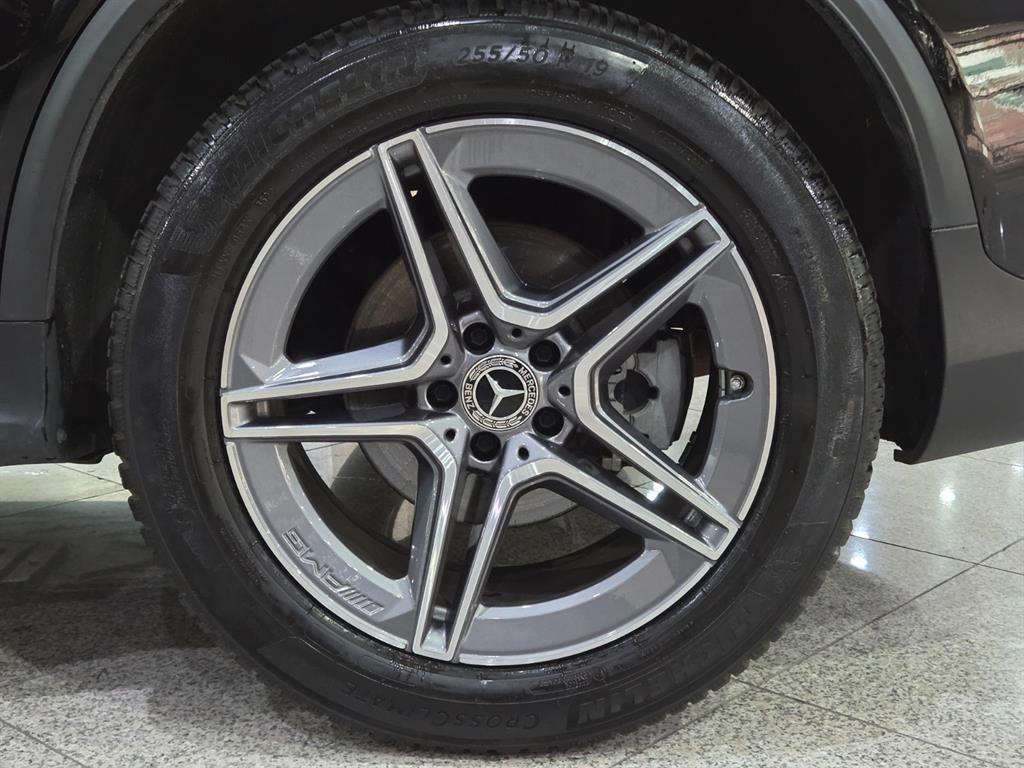 Mercedes Benz GLC Class 2021 Negro - Importación desde Corea - HF Imports Iquique - Foto 20