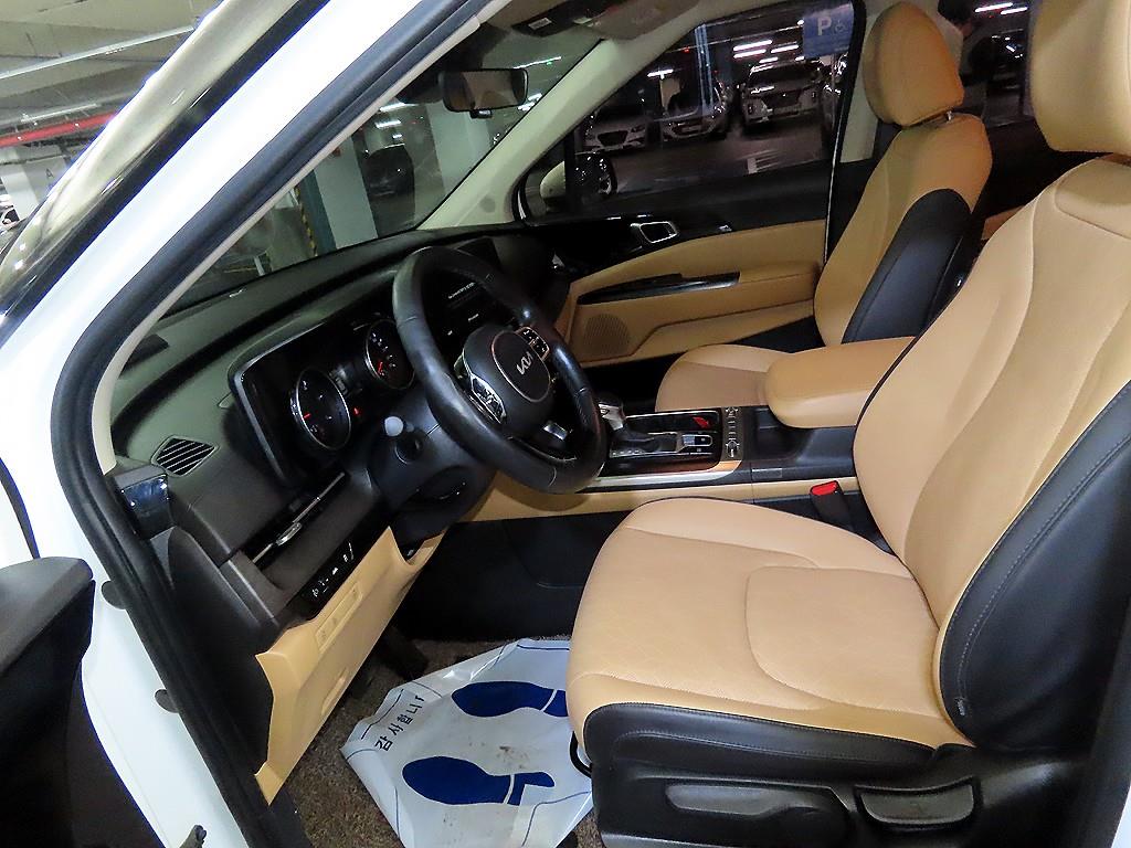 KIA Carnival - Vista 6