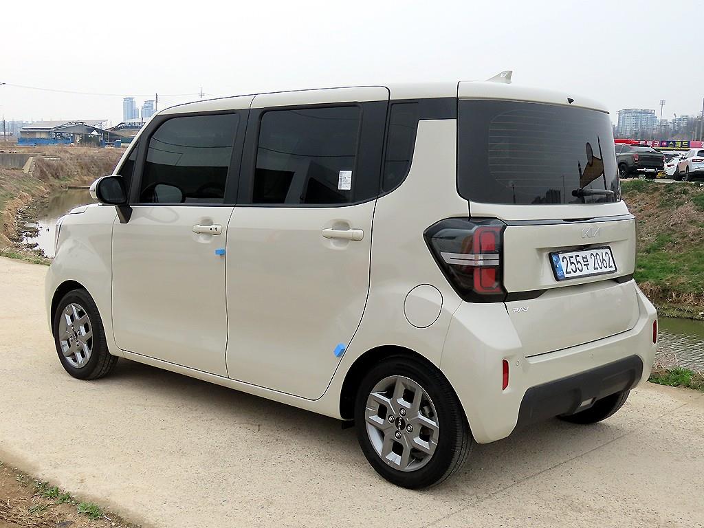 KIA Ray - Vista 3