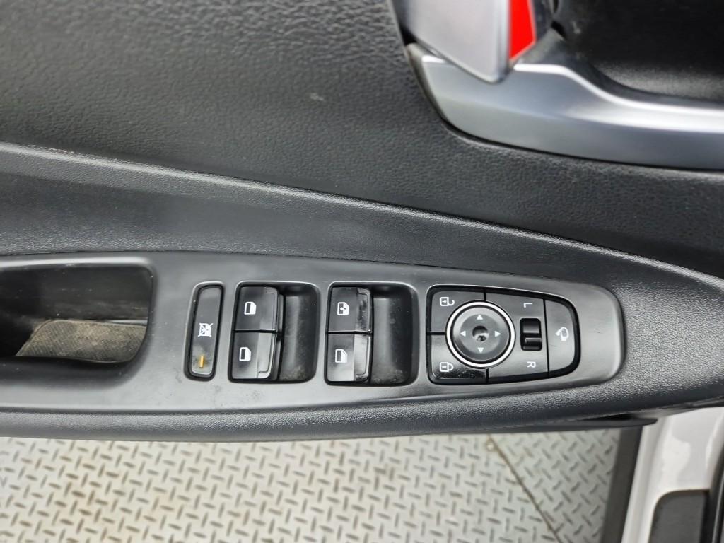 HYUNDAI Santa Fe 2019 Blanco - Importación desde Corea - HF Imports Iquique - Foto 15