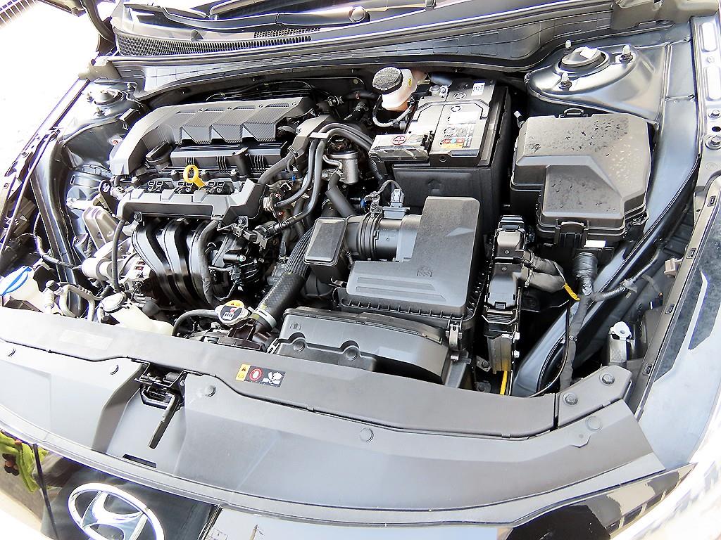 HYUNDAI Avante 2022 Negro - Importación desde Corea - HF Imports Iquique - Foto 19