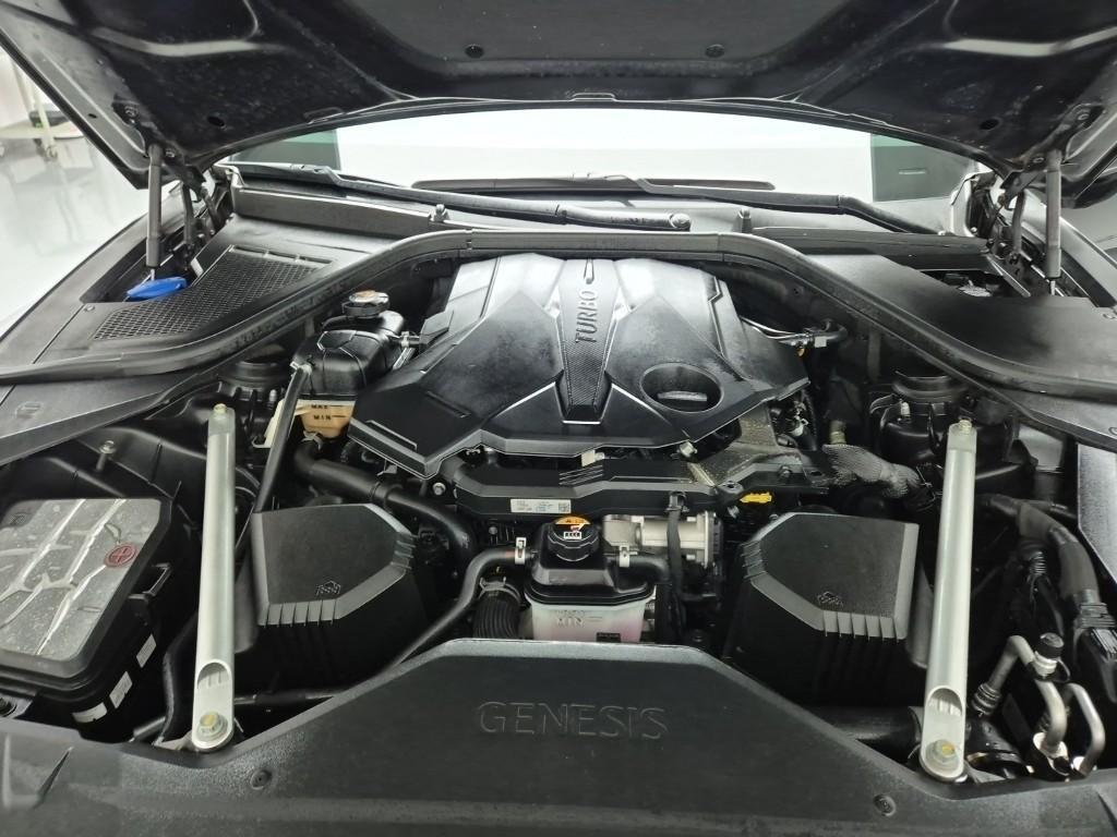 Genesis G80 - Vista 5